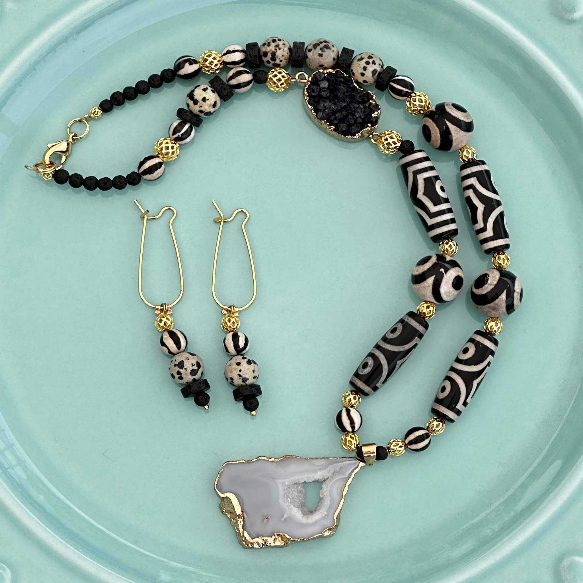 Black & Gold Agate Necklace Set