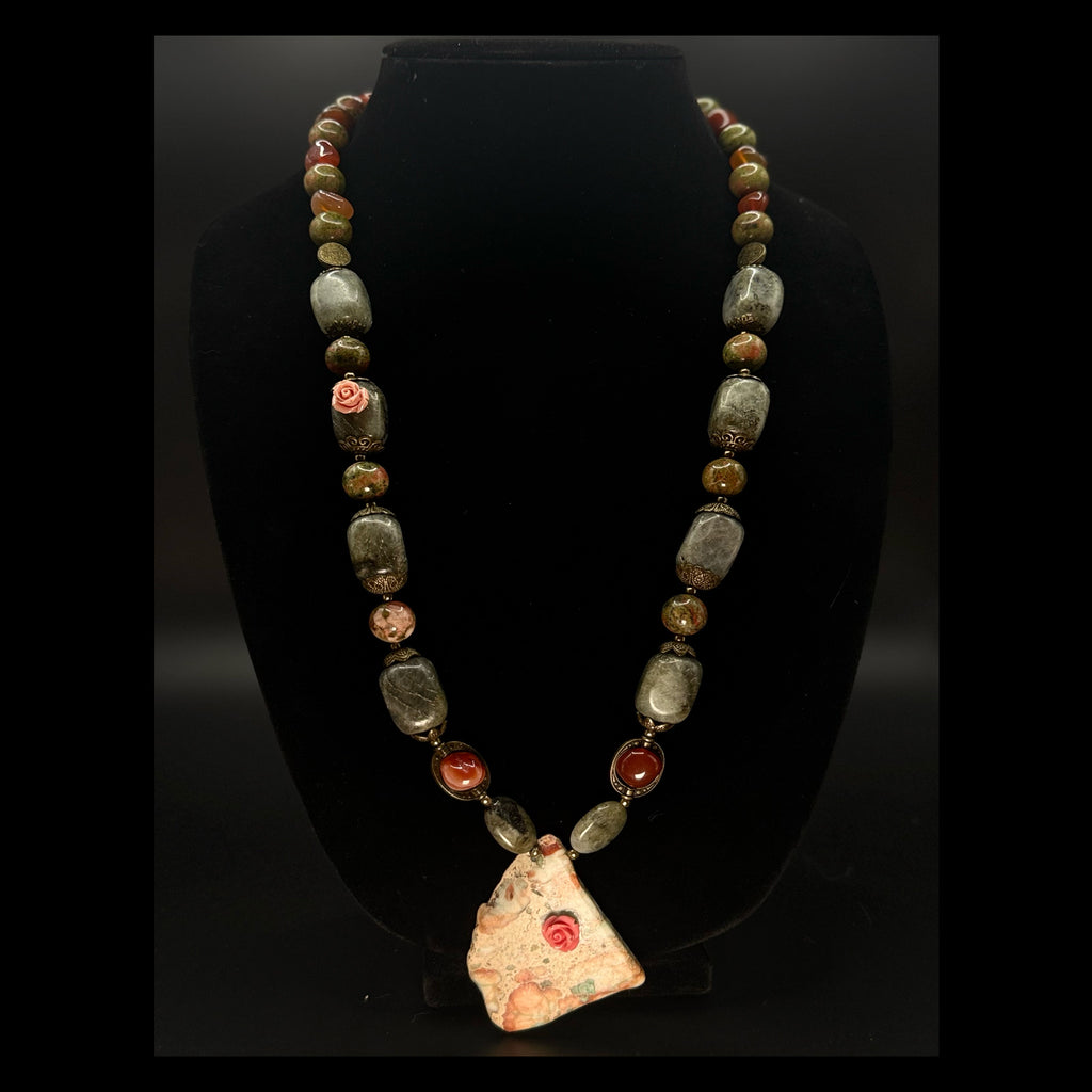 Earth Bloom Necklace
