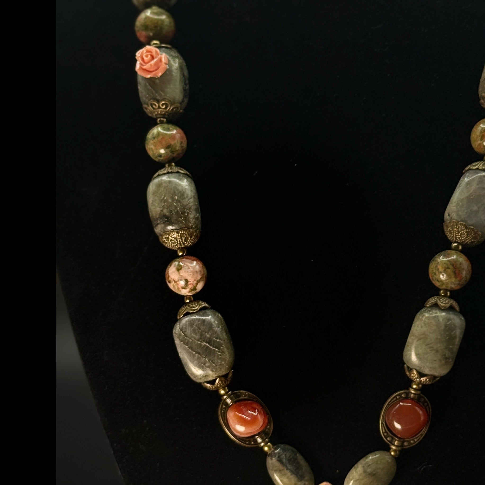 Earth Bloom Necklace
