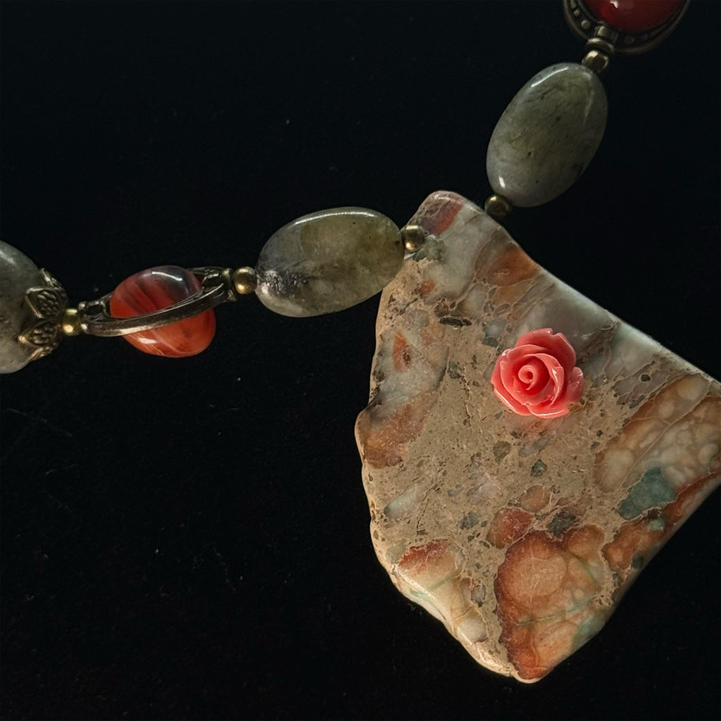 Earth Bloom Necklace