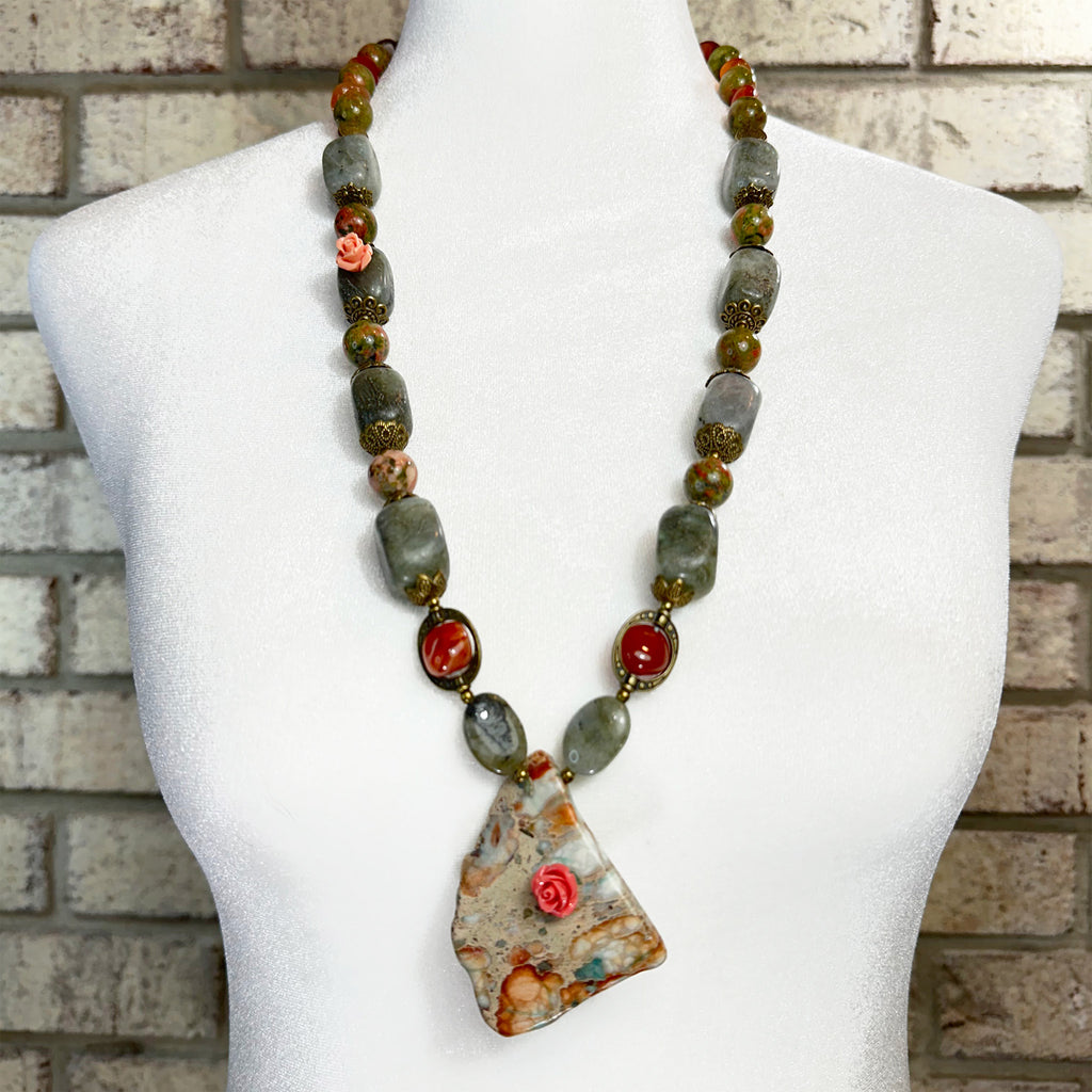 Earth Bloom Necklace