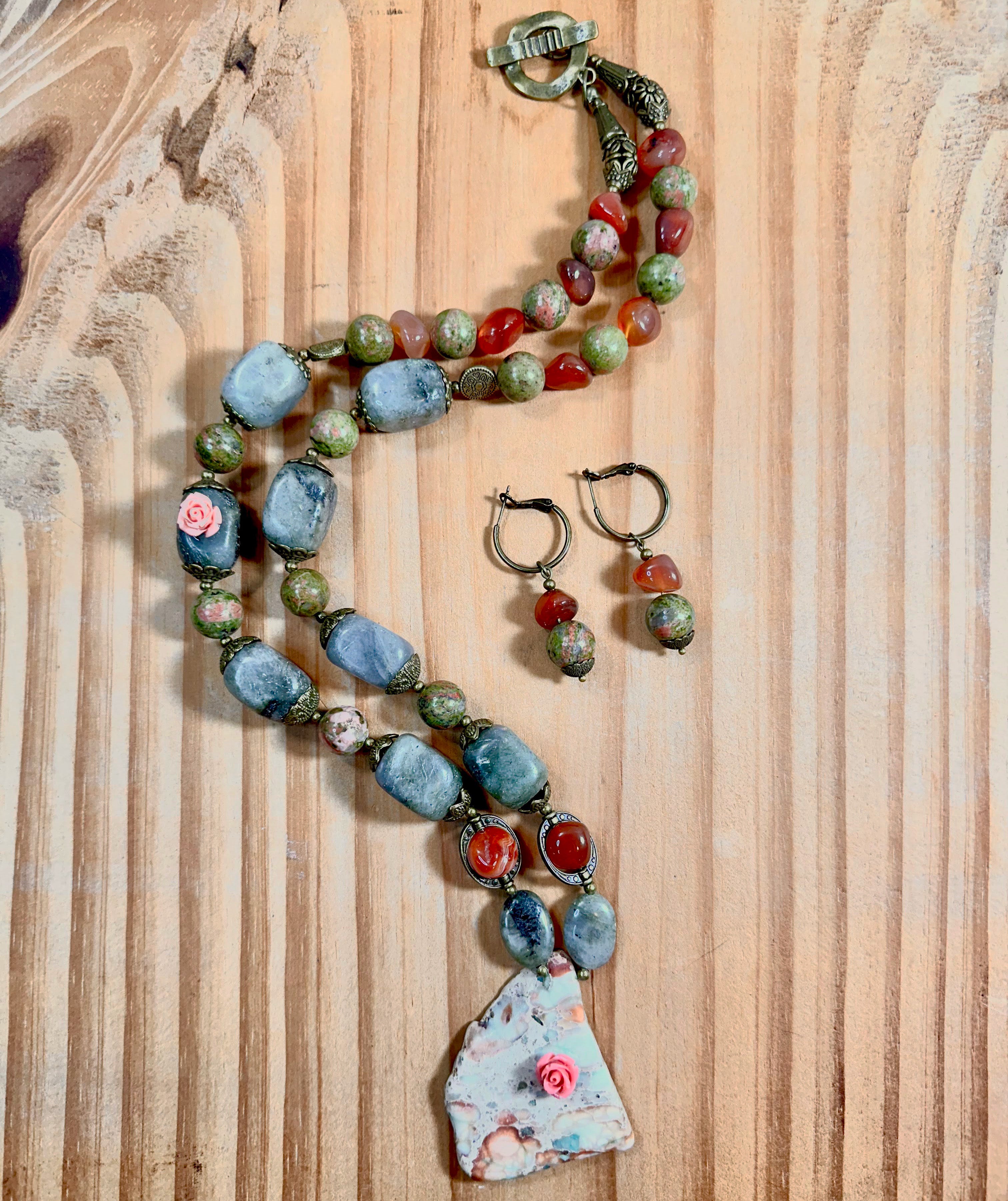 Earth Bloom Necklace